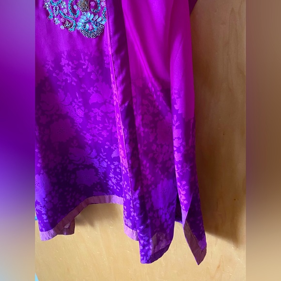 Lucky & Coco bright Cover up Size L - Picture 4 of 5